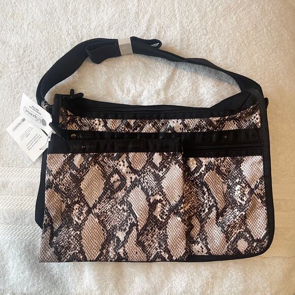 LeSportsac Delux Everyday Bag 7507 NWT $125 - Picture 3 of 7